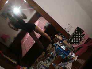 Julia, 35