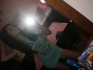 Sara, 21