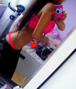 Ella, 40