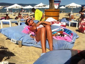 Astrid, 33