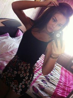 Elin, 28