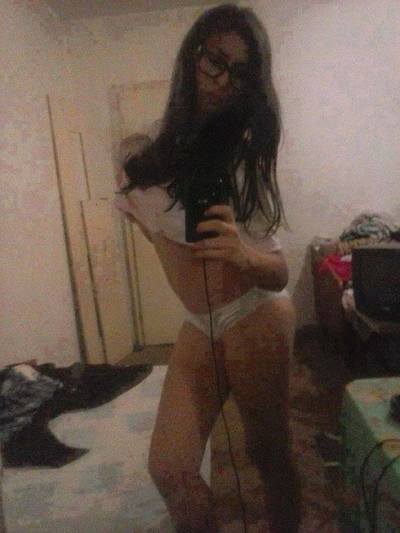 Amanda, 26