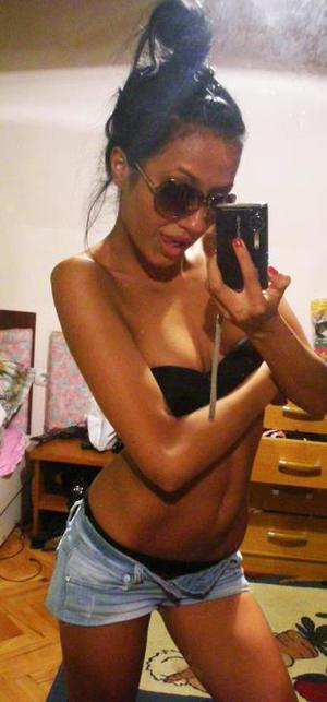 Astrid, 31