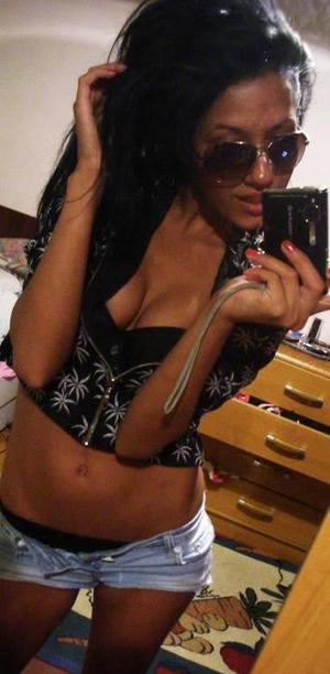 Hedda, 34