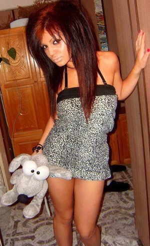 Sara, 48