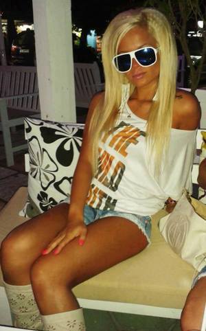 Ebba, 22